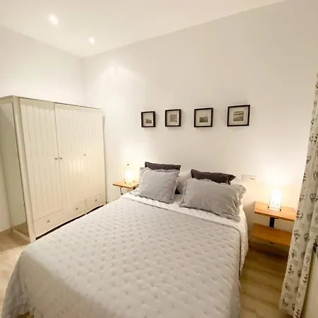Grosso I Local Rentss Apartment